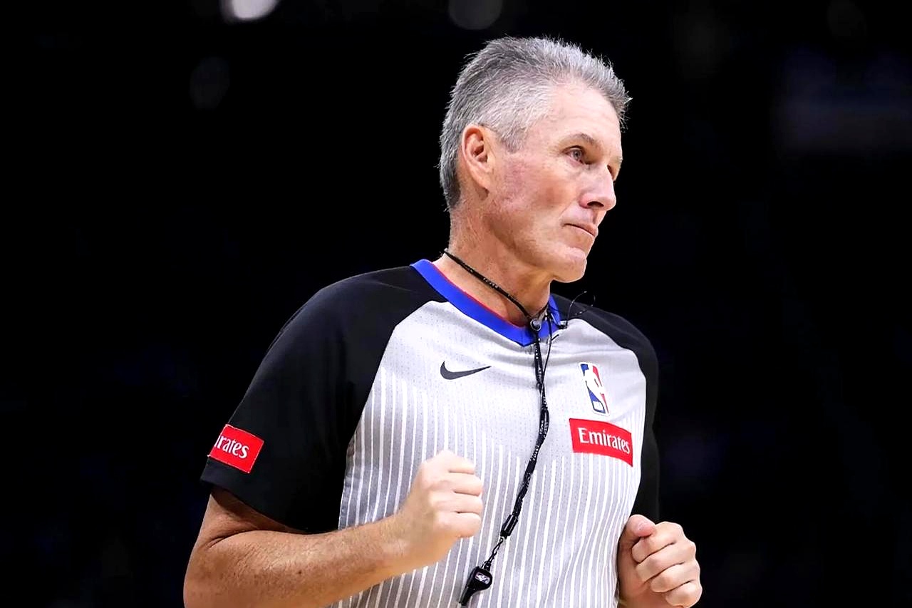 西亚卡姆重要时刻晋级下一阶段，中国队带队取胜！比赛高潮迭起的简单介绍-九游平台